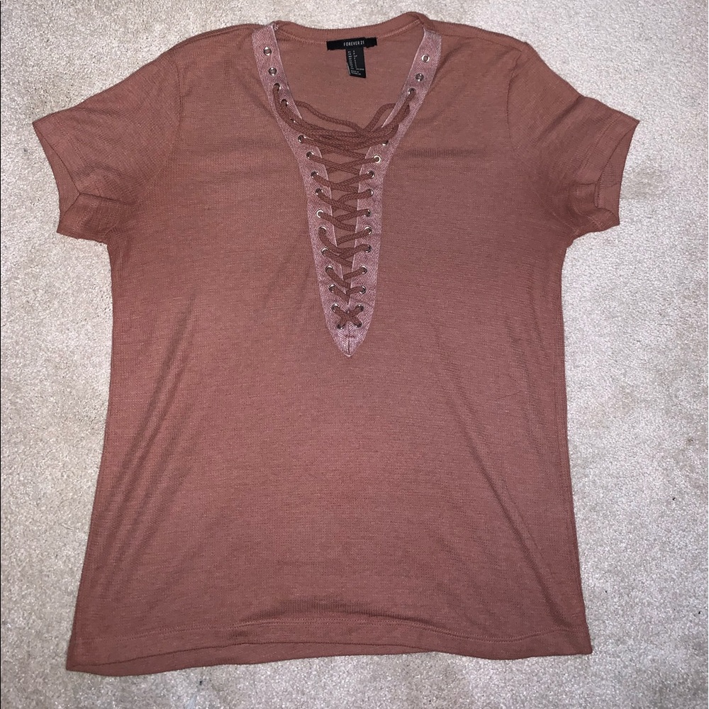 Forever 21 rust colored tshirt